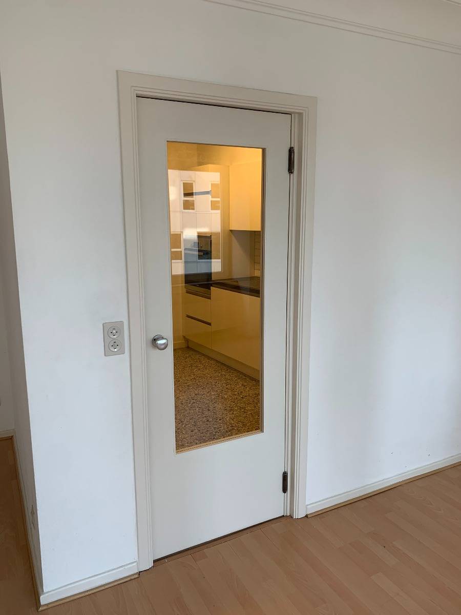 porte-bois-verre-blanche