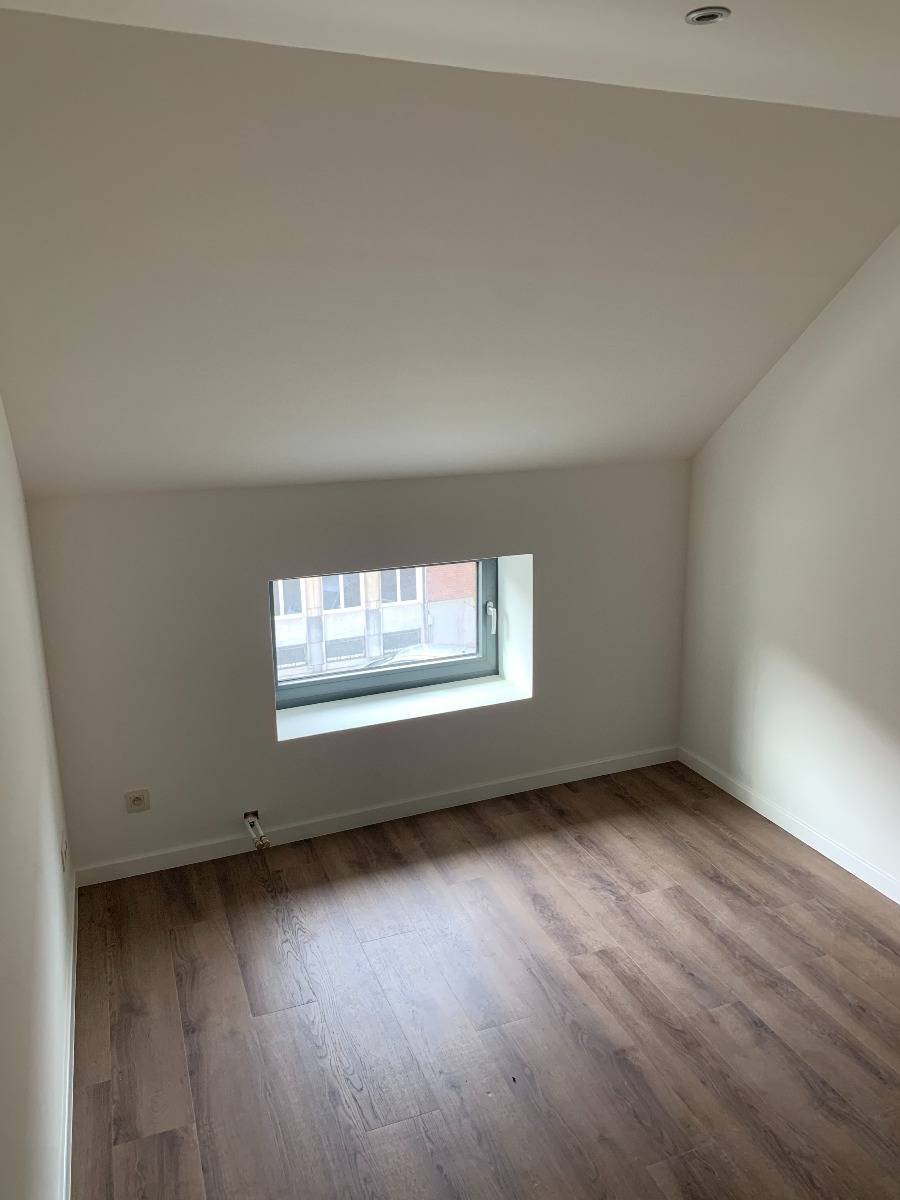 amenagement-combles-parquet-bois